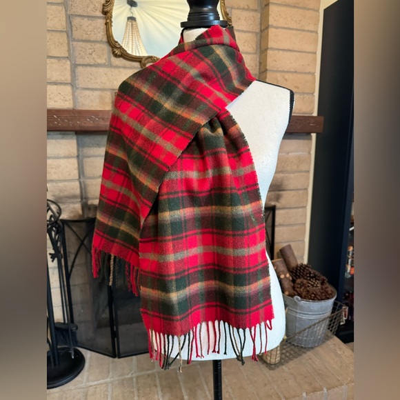 Harrods Accessories - HARRODS Knightsbridge 100% Lambswool Plaid Scarf - Made in Scotland